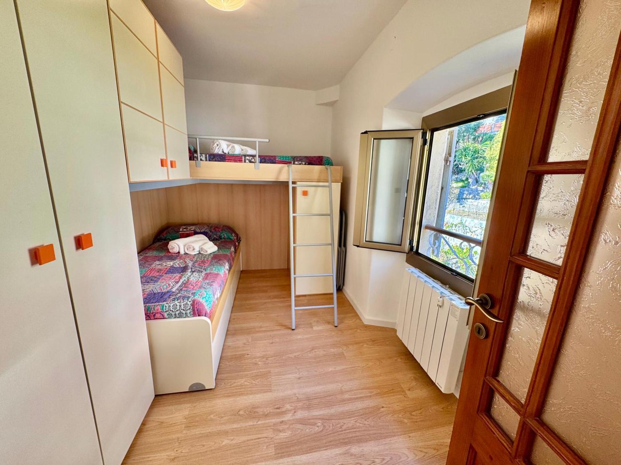 Apartament Kiss Of Sea - Balzi Rossi & Baia Beniamin Ventimiglia Zewnętrze zdjęcie