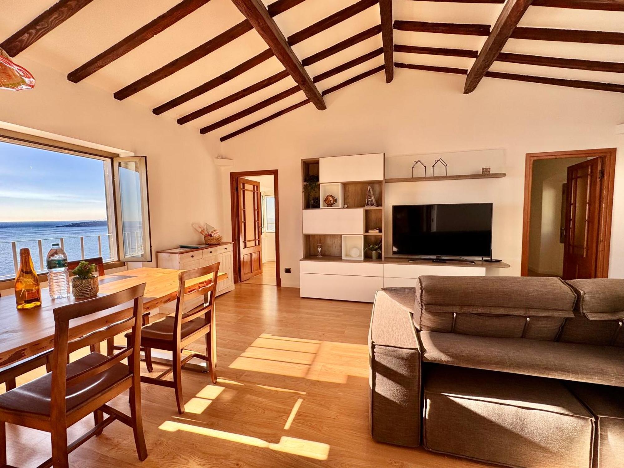 Apartament Kiss Of Sea - Balzi Rossi & Baia Beniamin Ventimiglia Zewnętrze zdjęcie